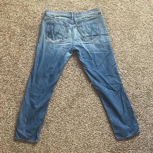 MOTHER: the dropout - Picture 2 of 4